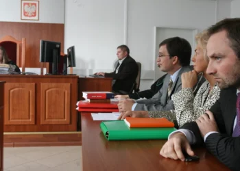 Posada widmo dla brata Ziobry i miliony dla swoich [UJAWNIAMY]