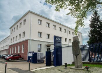 CBA zatrzymało prezesa firmy z wielomiliardowymi kontraktami z państwem.