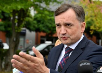 Prokuratura zabezpieczyła majątek Zbigniewa Ziobry.